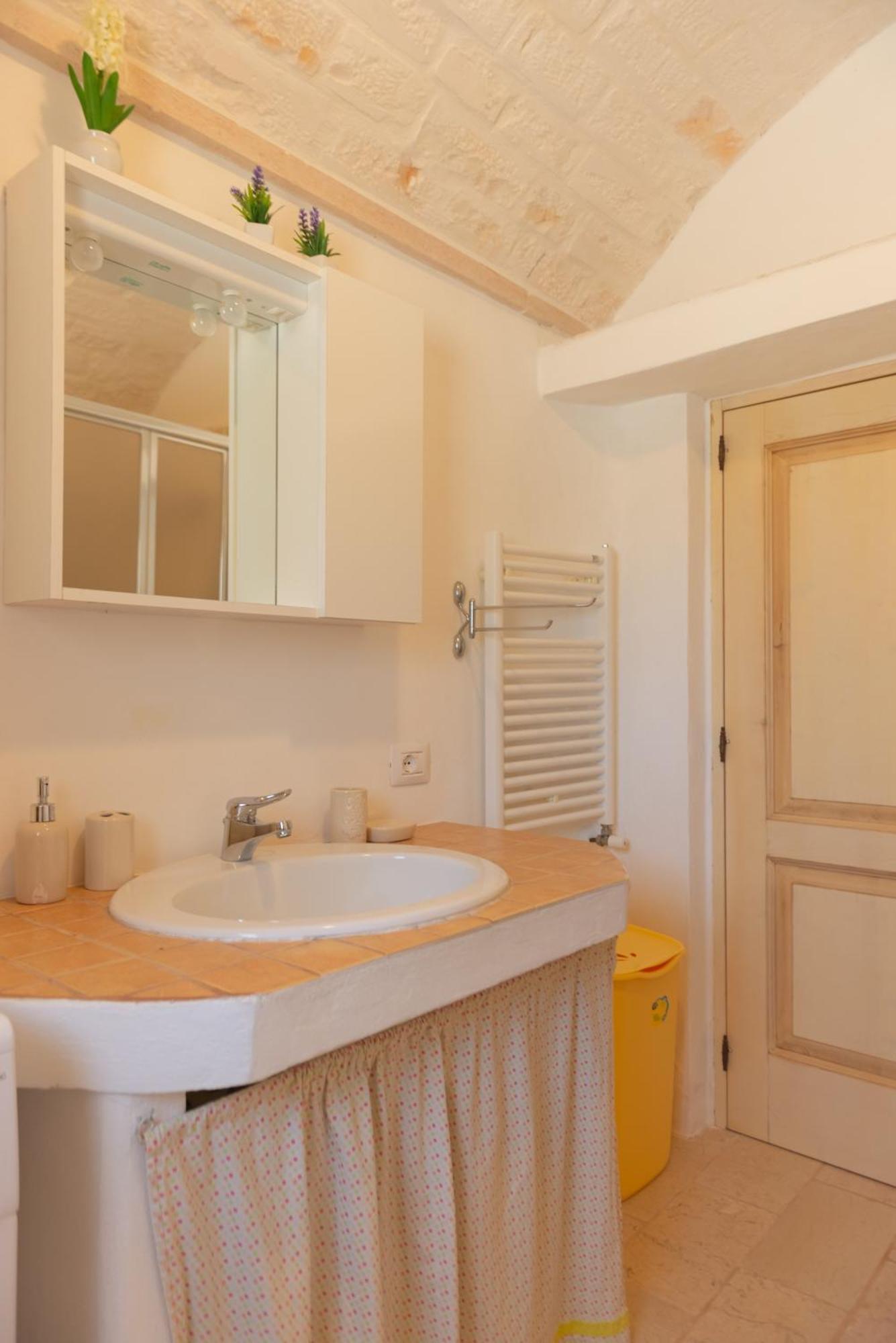Trullo Filippo With Exclusive Pool Villa Cisternino Exterior photo