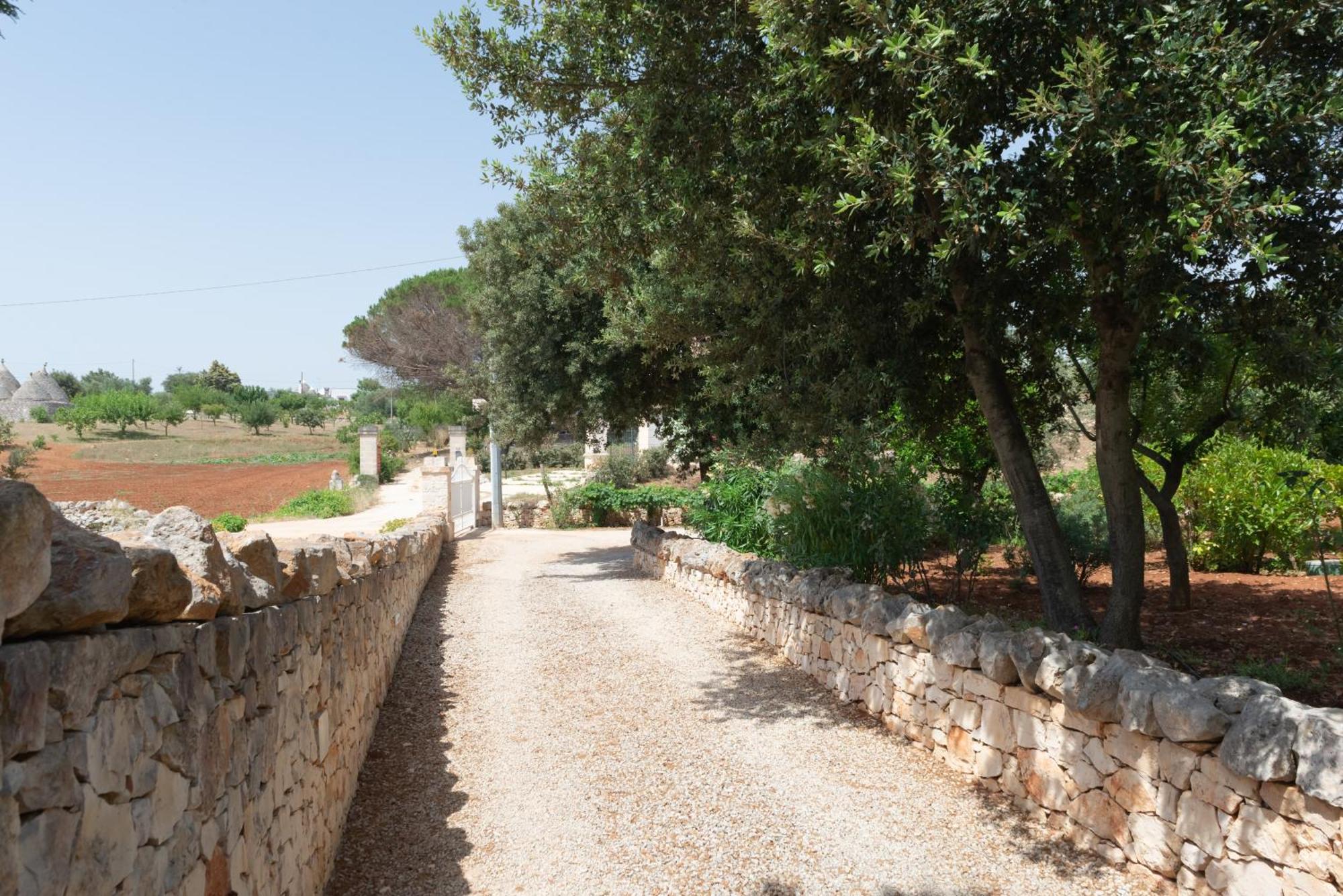 Trullo Filippo With Exclusive Pool Villa Cisternino Exterior photo